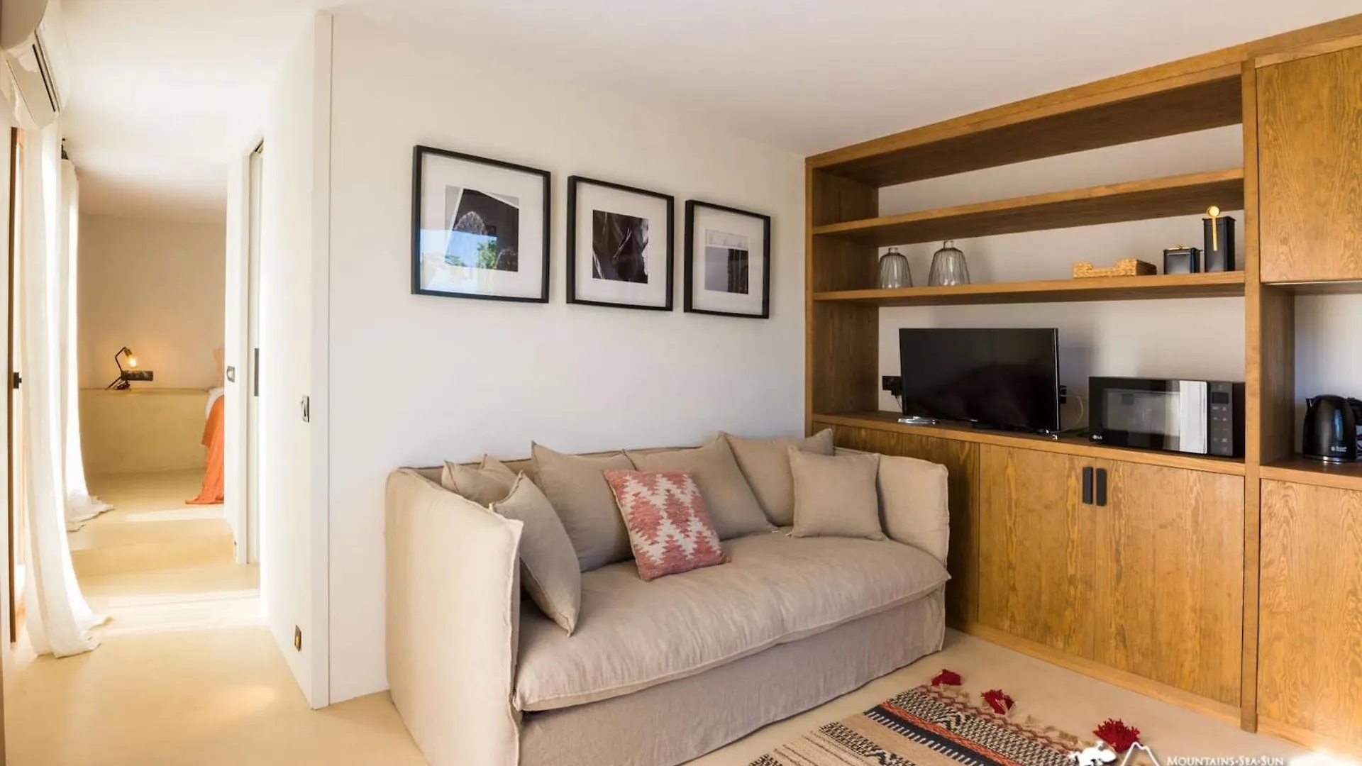 Villa Falco Is A Beautiful Single Storey Holiday Villa With Private Pool Canyelles