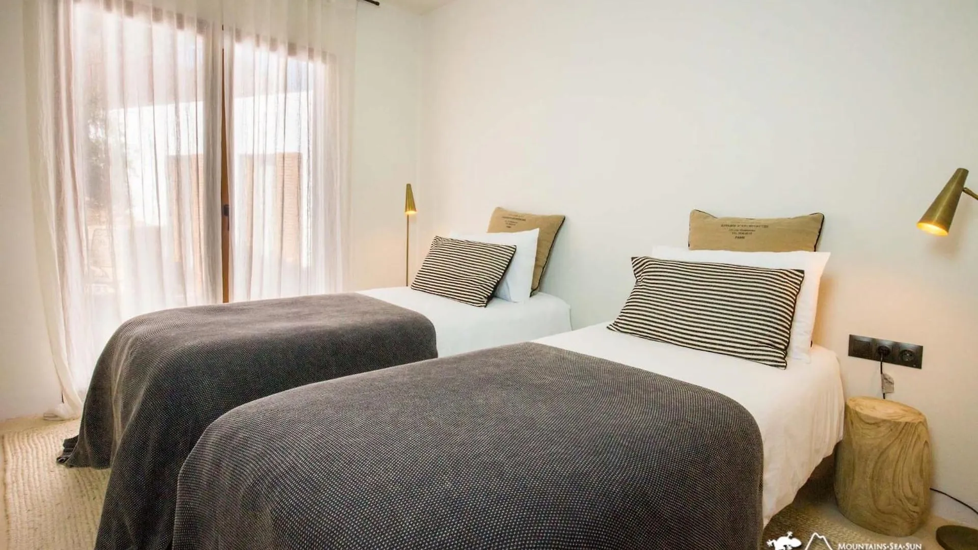Villa Falco Is A Beautiful Single Storey Holiday Villa With Private Pool Canyelles