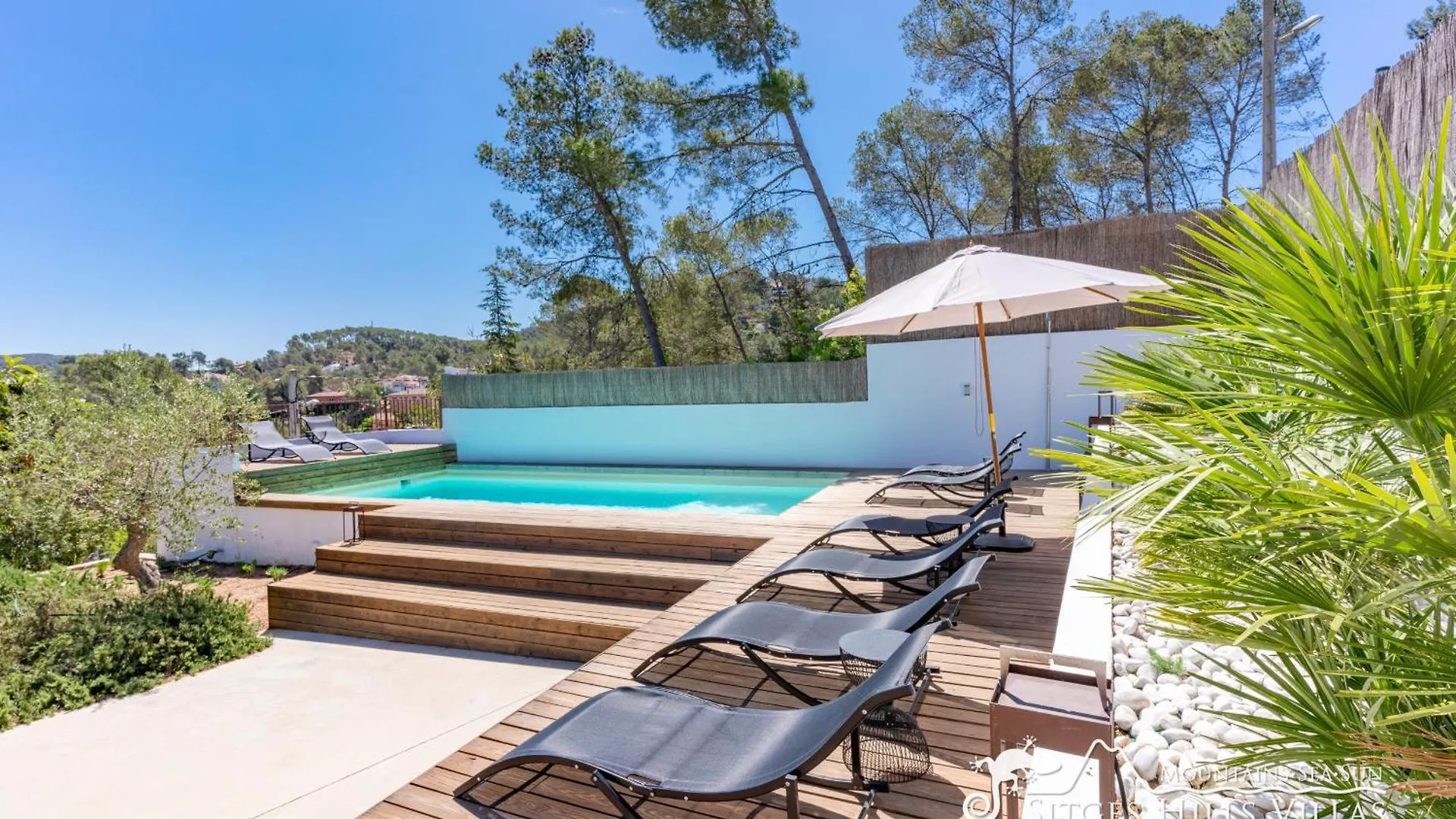Villa Falco Is A Beautiful Single Storey Holiday Villa With Private Pool Canyelles  0*, Canyelles (Catalonia)